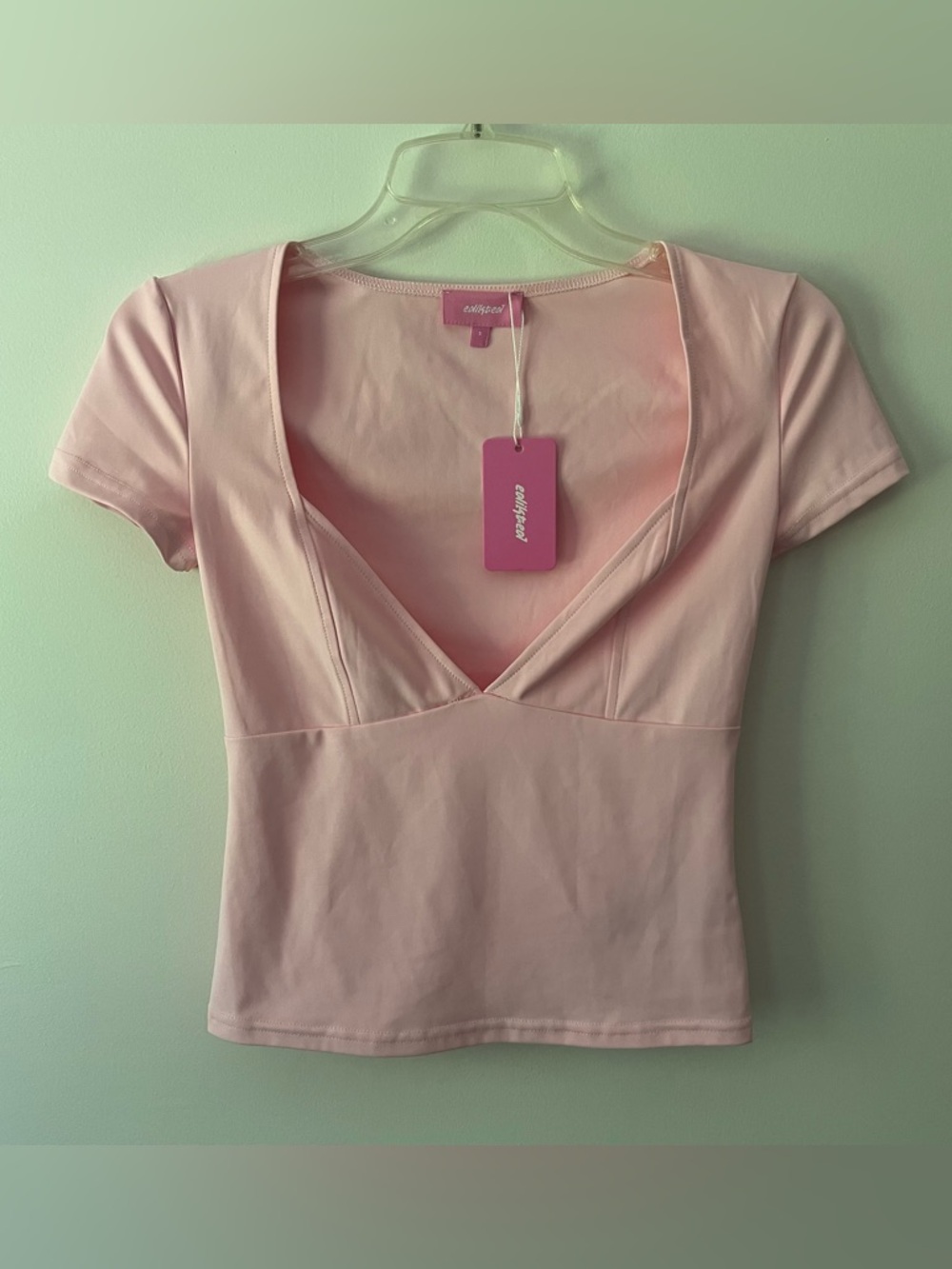 Edikted Katie V-Neck Top Small Light Pink Baby Tee Plunge NEW - Picture 3 of 7